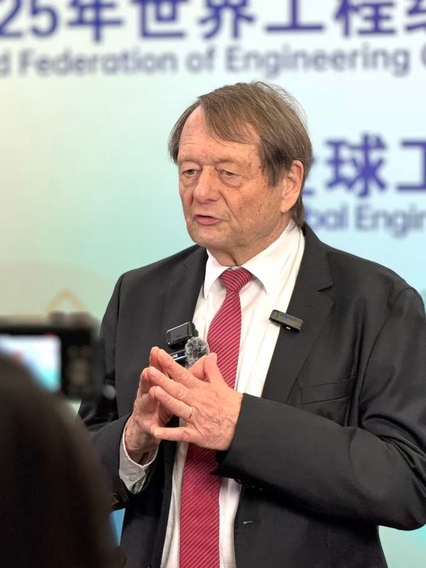 如何成为一名AI时代的优秀工程师?全球工程大会上的大咖们这么说